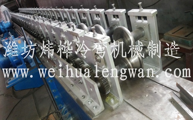 風(fēng)閥葉片生產(chǎn)流水線(xiàn)
